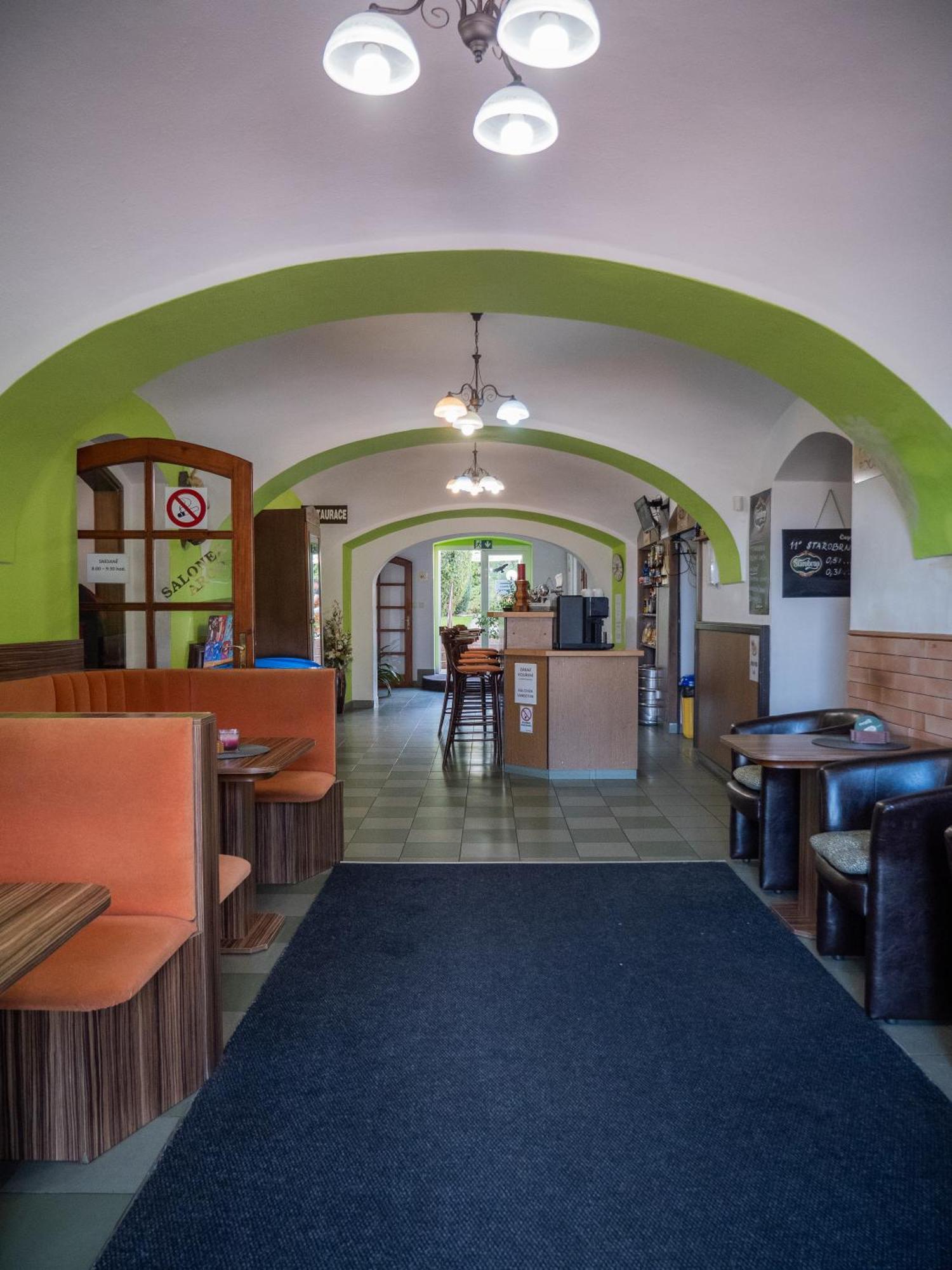 Hotel Club Vranovská Ves Exterior photo
