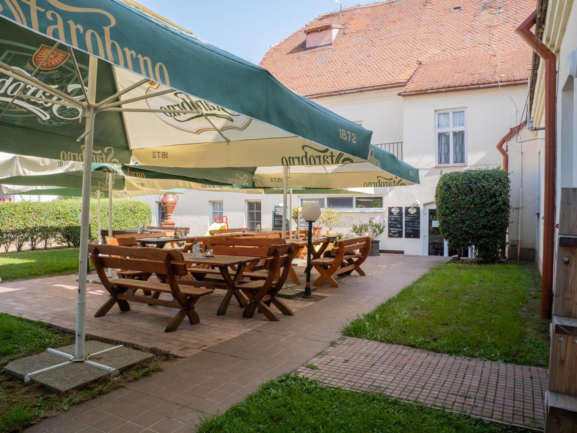 Hotel Club Vranovská Ves Exterior photo